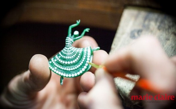 高級(jí)定制風(fēng)來襲：如何打造只屬于你的珠寶？