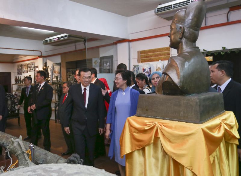 李克強參觀馬六甲鄭和文化館祥解“和”引共鳴